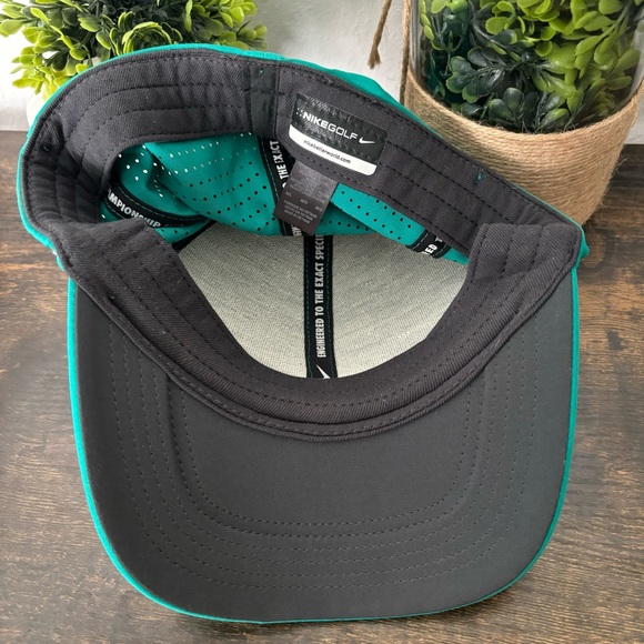 NIKE Golf Classic Dri-Fit Green Turquoise Mesh Fit Fitted sz M/L Mens Hat Cap - Picture 4 of 8